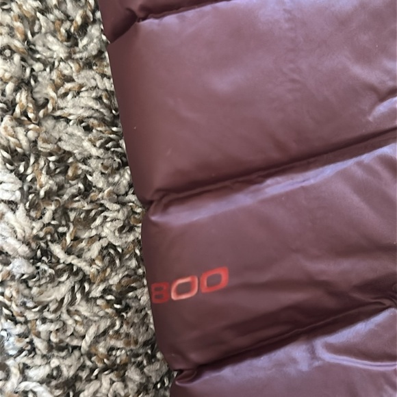 The North Face Women’s Down Puffer Jacket - Picture 3 of 8